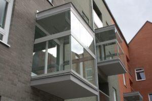 zabudowy balkonow0 300x200 - Zabudowy balkonów